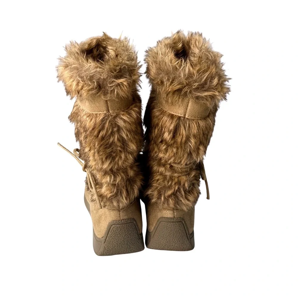 Union Bay Women's SZ 6.5 B Furry Camel Faux Suede Boots 